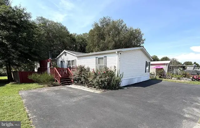 140 Patuxent Mobile Ests, Lothian