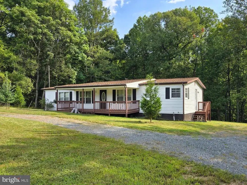 1893 Shelby Rd, MADISON