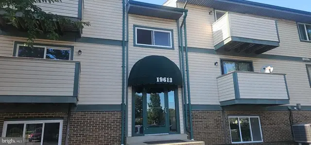 19613 Gunners Branch Rd #614, Germantown