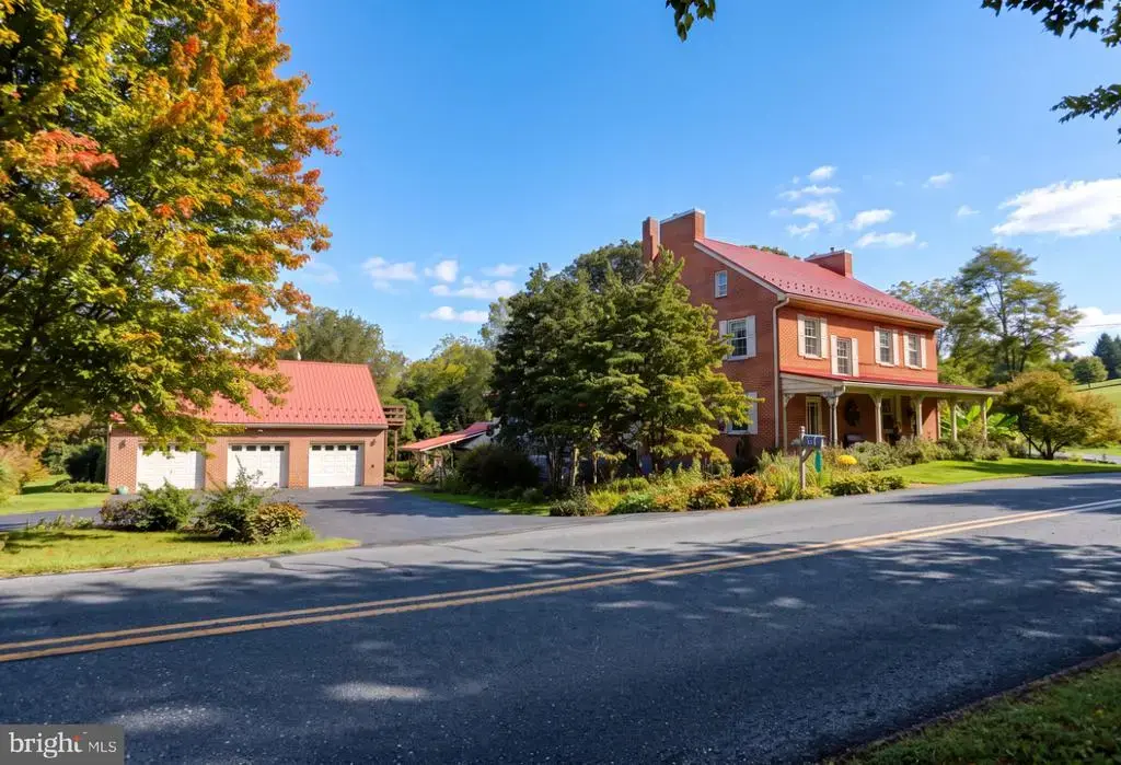 22 Junction Rd, DILLSBURG