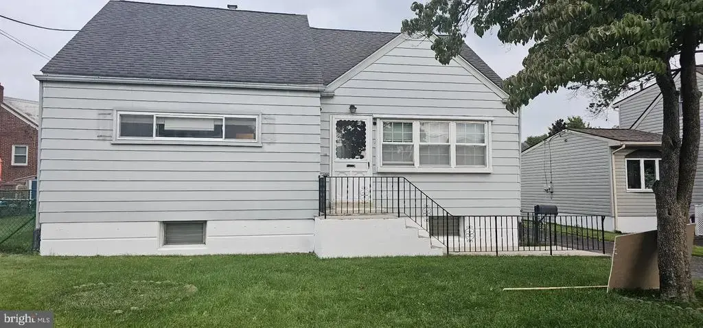 11405 Gifford Ave, PHILADELPHIA