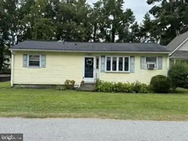210 Brooks Ln, St Michaels