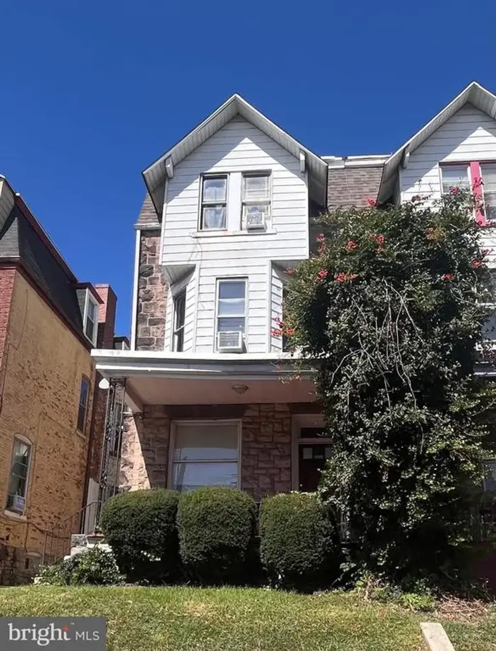 109 Douglass St, READING