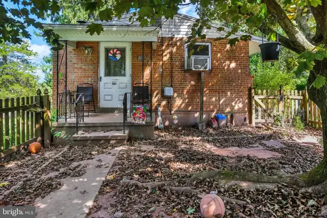 161 Chestnut St, Mohnton