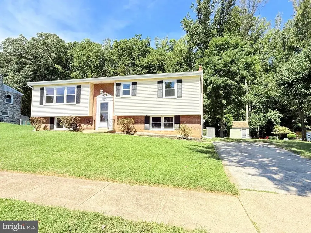 6000 Brooke Jane Dr, CLINTON