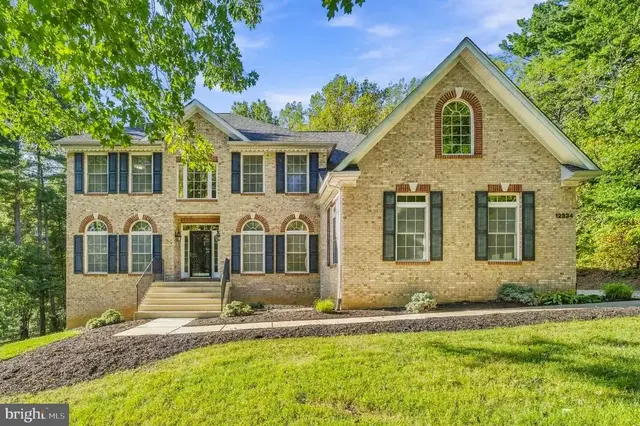 12334 Lanham Severn Rd, Bowie
