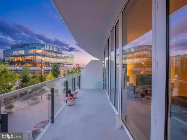 601 Wharf St Sw #204, Washington