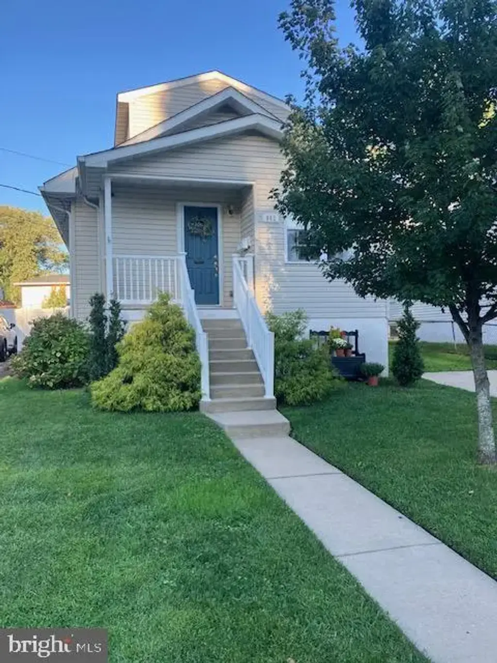 882 Crescent Ave, RUNNEMEDE