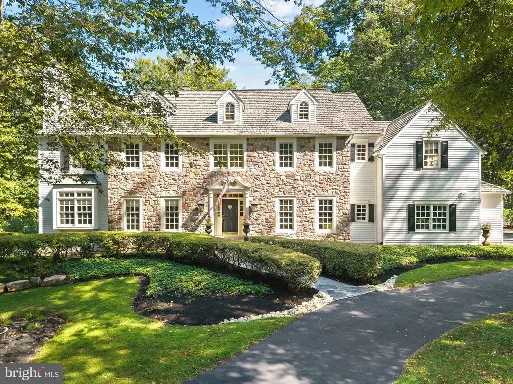 31 Timber Knoll Dr, WASHINGTON CROSSING