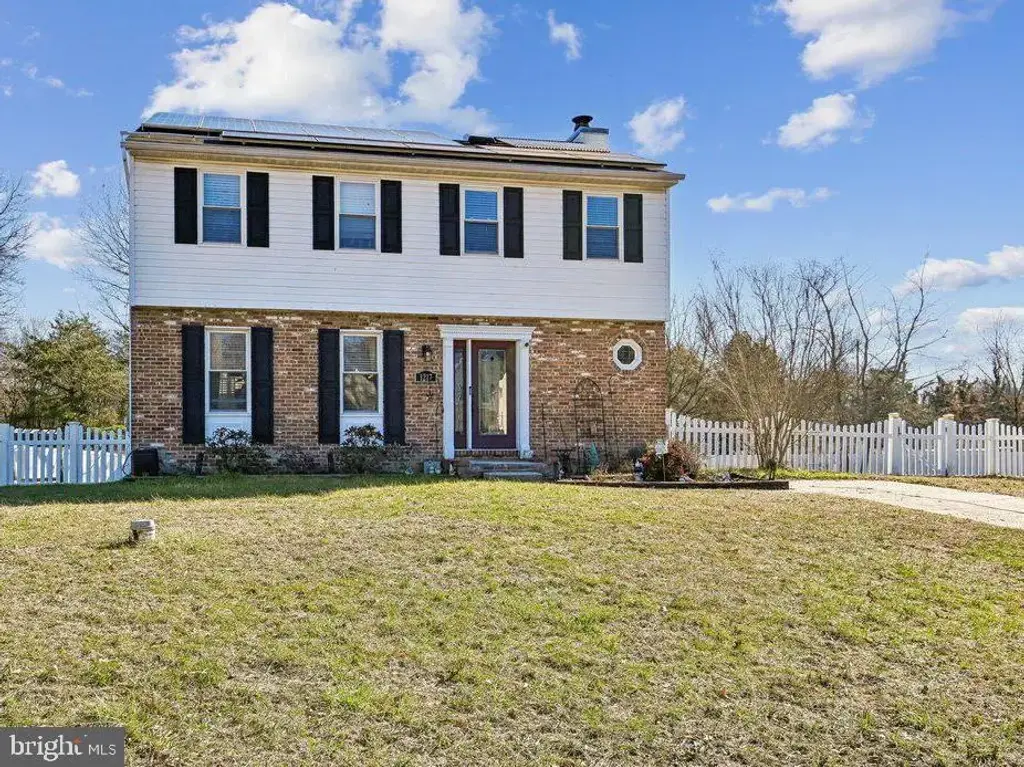 1217 Scattered Pines Ct, SEVERN