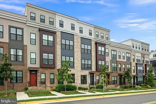3186 Ascent Rd, Falls Church