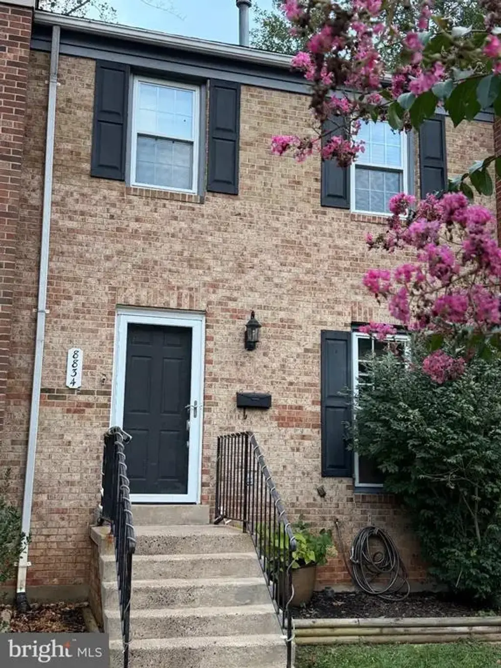 8834 Surveyors Pl, SPRINGFIELD