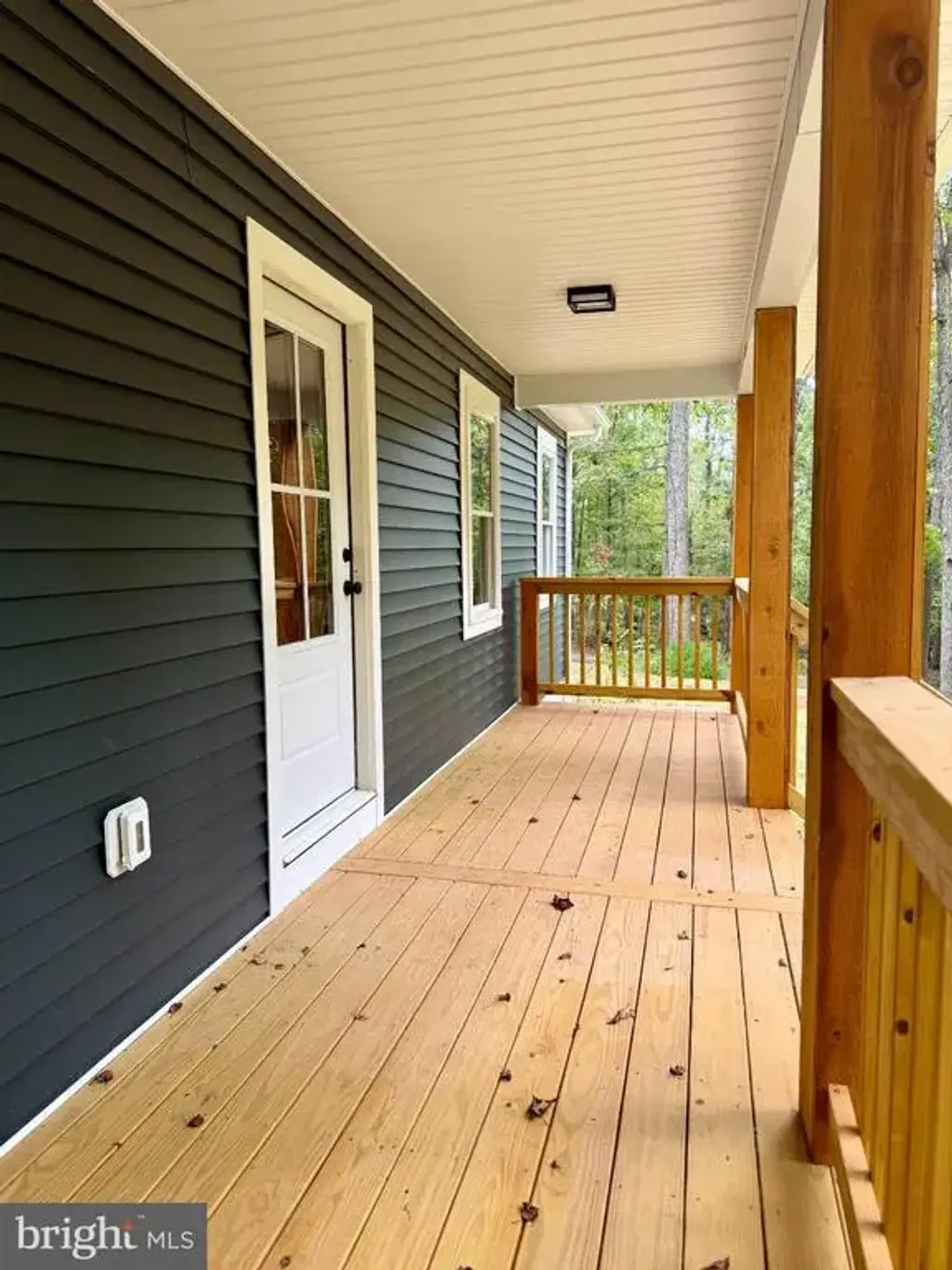 1375 Rose Ln, AMISSVILLE