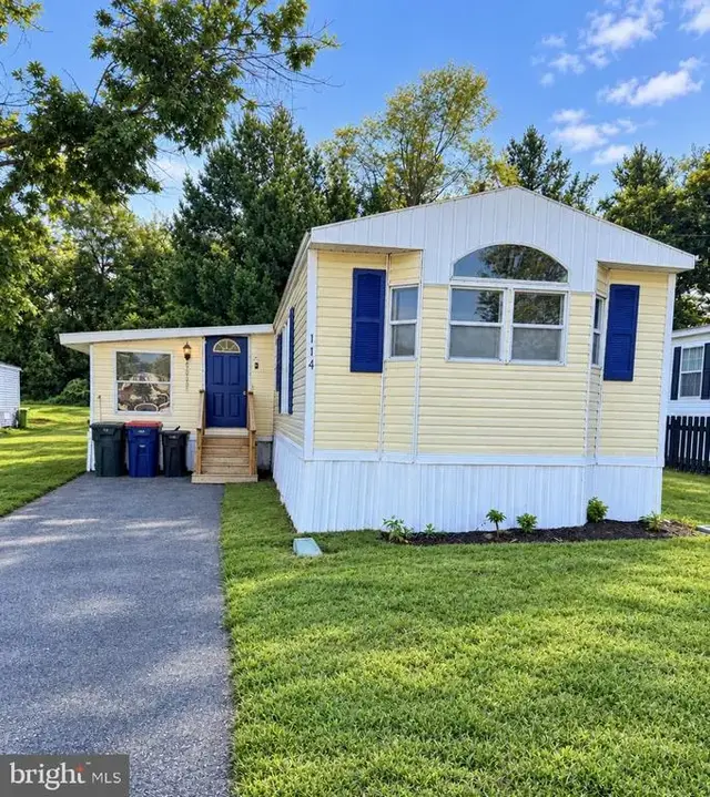 114 Boxwood Rd #b114, Middletown