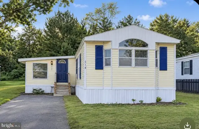 114 Boxwood Rd #b114, Middletown