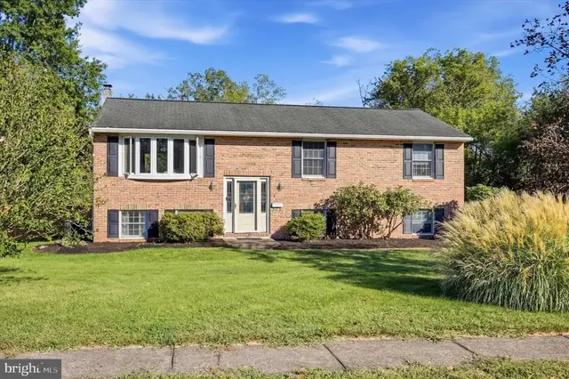 4 Aspen Ct, Douglassville