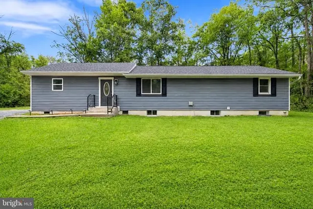 609 Eskimo Hill Rd, Stafford
