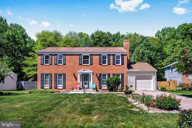 8114 Orville St, Alexandria