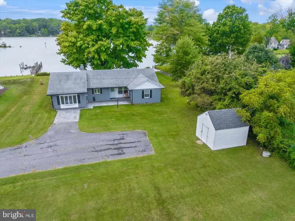 4852 & 4850 Church Ln, GALESVILLE