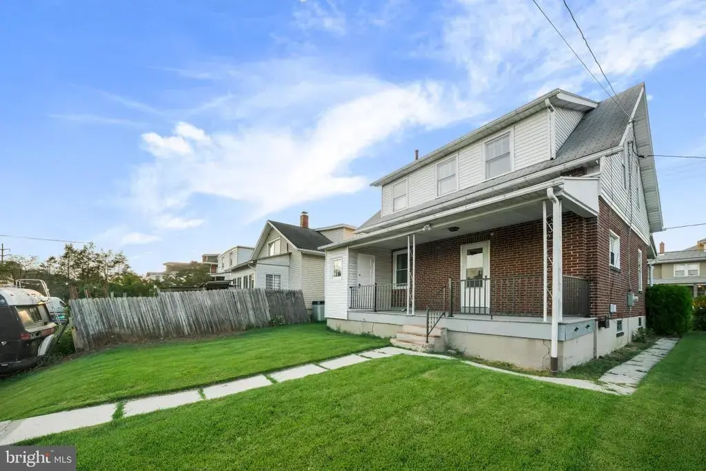 2230 Penn Ave, READING