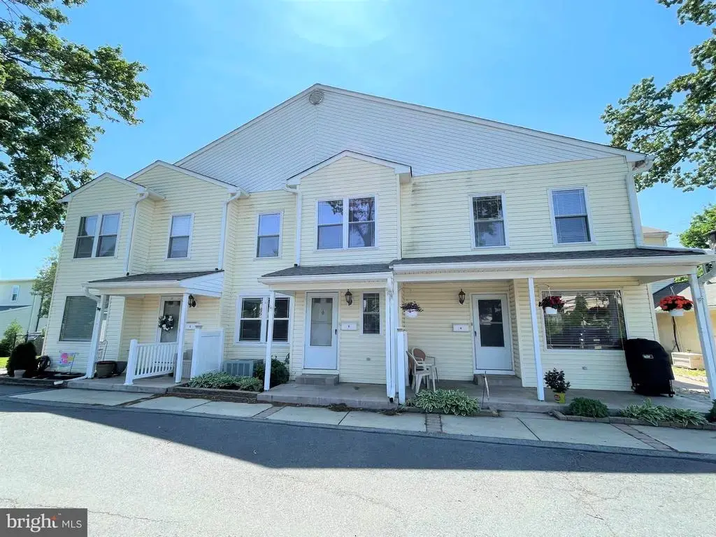 1326 Central Ave #b, GLENDORA