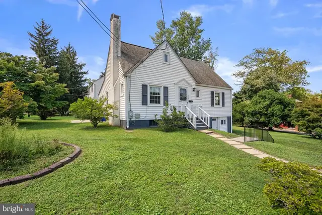 319 Saint Lawrence Dr, Silver Spring
