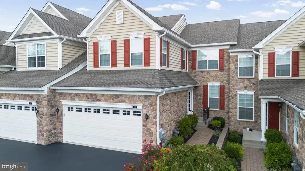 412 Shenandoah Dr, COLLEGEVILLE