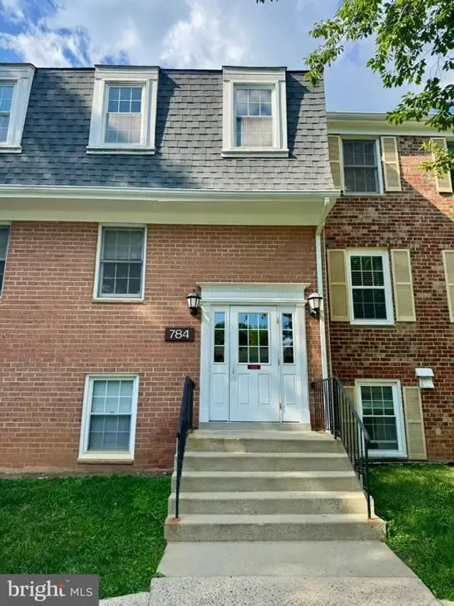 784 Quince Orchard Blvd #784-p2, Gaithersburg