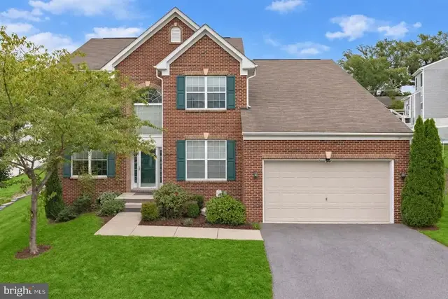6110 Phelps Ln, Hanover
