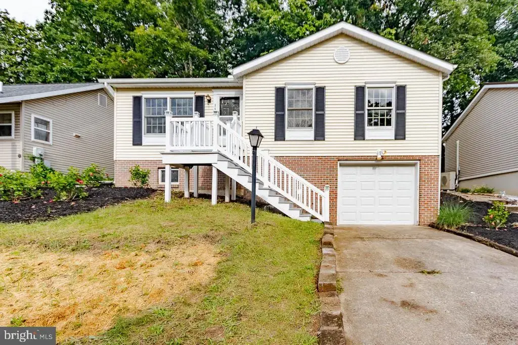 348 Ghaner Dr, STATE COLLEGE
