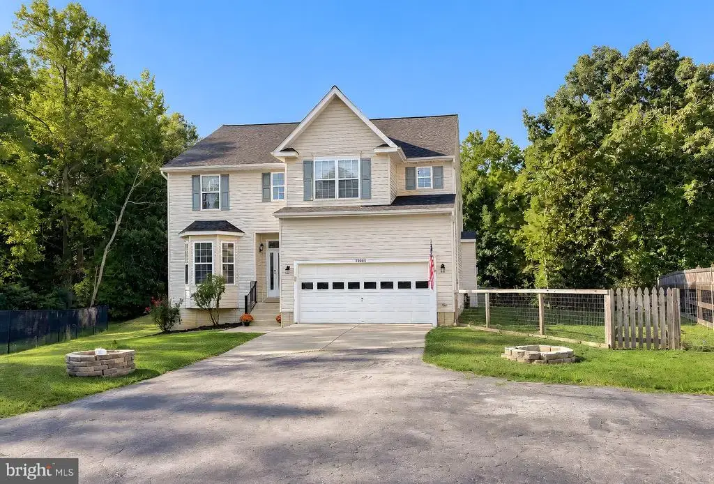 11008 Comet Ln, LUSBY