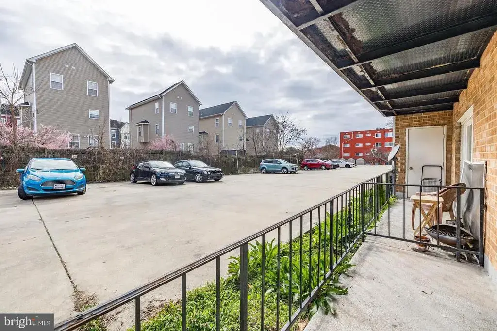 5007 D St Se #101, WASHINGTON