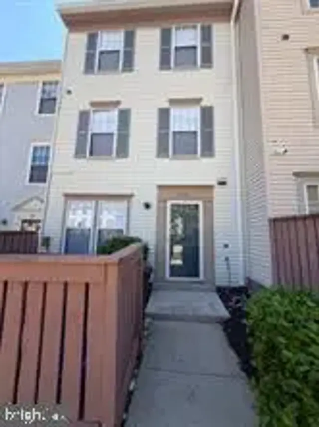 4118 Peppertree Ln, Silver Spring