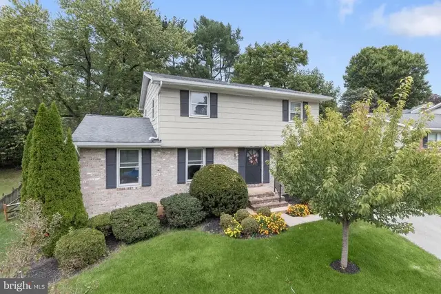 914 Farmstead Rd, Cockeysville