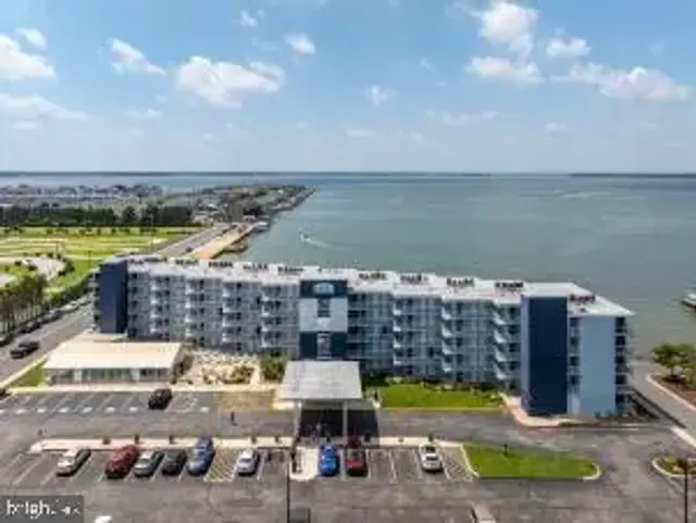 302 32nd St #505, Ocean City