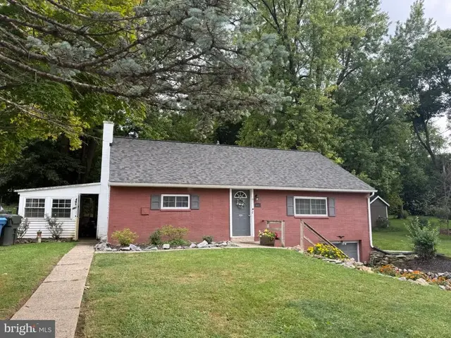 4414 Miller Dr, Mount Joy