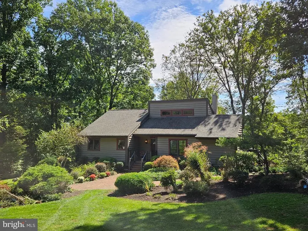 913 Furnace Rd, MORGANTOWN