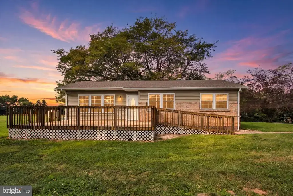 1605 Harney Rd, LITTLESTOWN