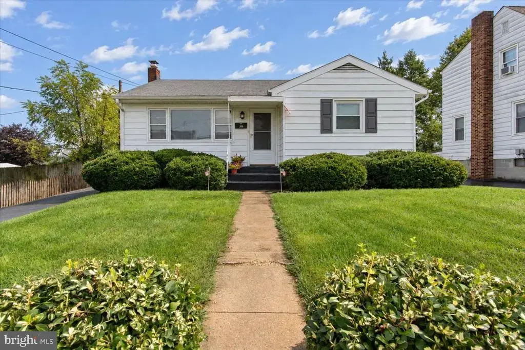 348 Devonshire Rd, HAGERSTOWN