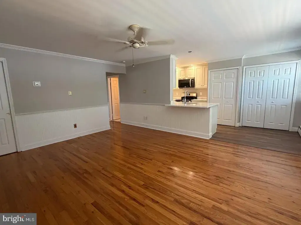 403 S Main St #105, DOYLESTOWN