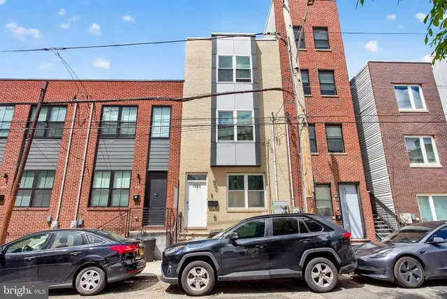 1956 N 8th St #2, Philadelphia