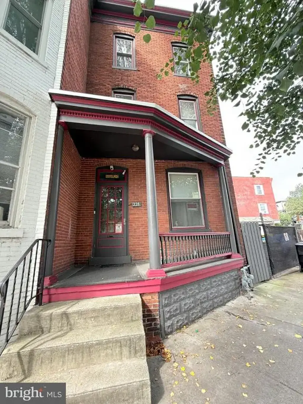 228 S 14th St, HARRISBURG