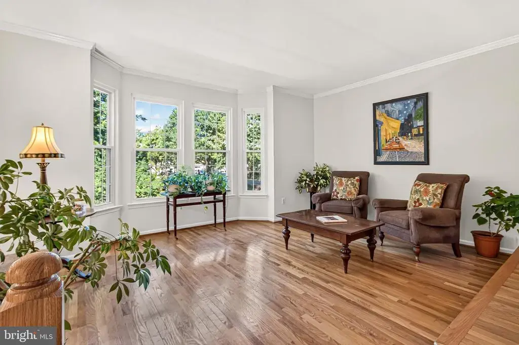 6727 Dorothy Giles Ct, ALEXANDRIA