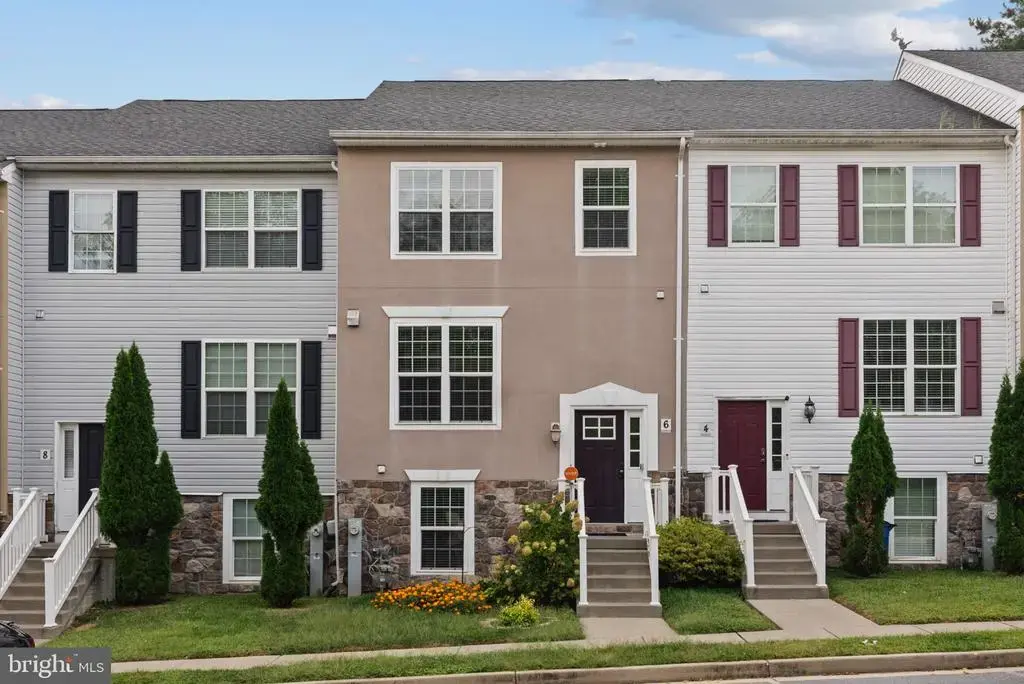 6 Kirkwyn, OWINGS MILLS