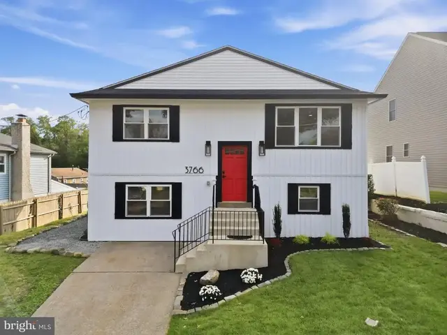 3766 President St, Philadelphia