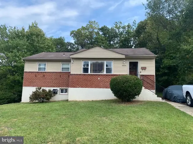 6804 Emerson St, Riverdale