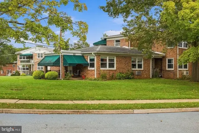 111 Gretchen Dr, Reading
