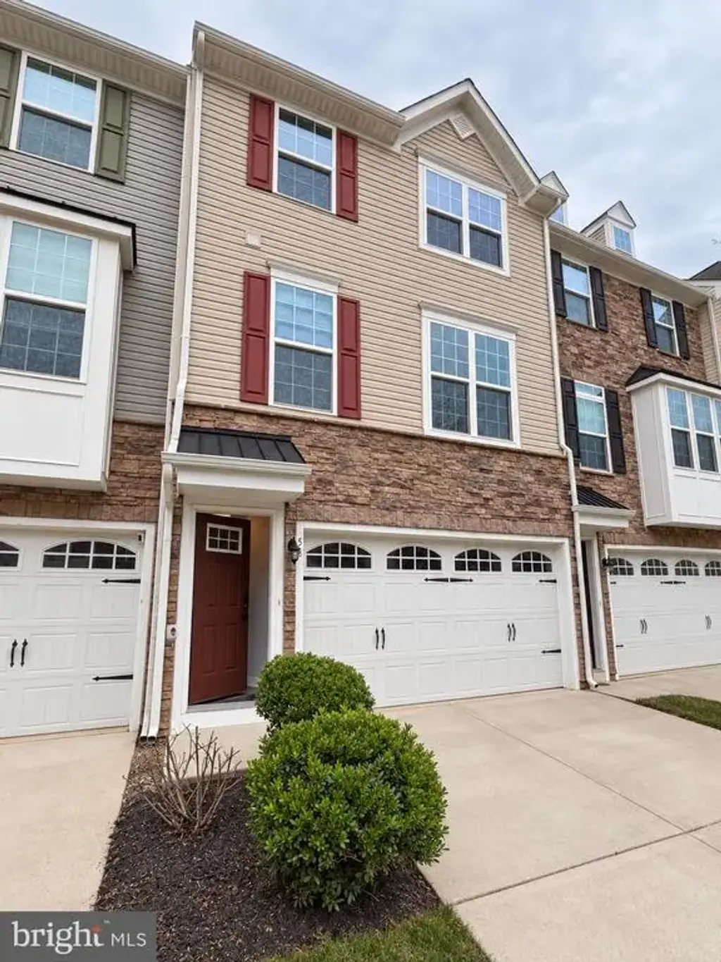 58 Peacock Cir, SEWELL