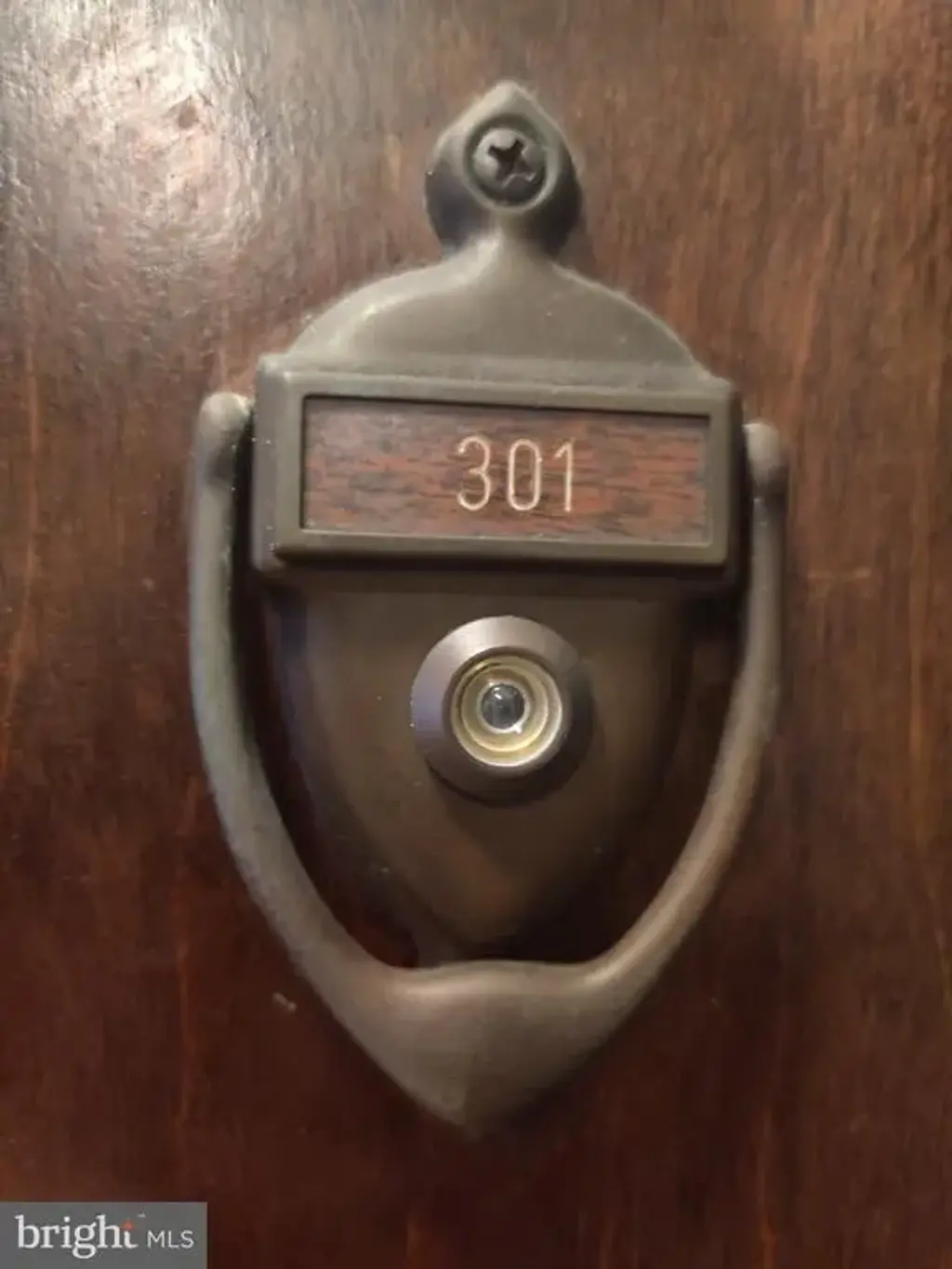 4801 Fairmont Ave #301, BETHESDA
