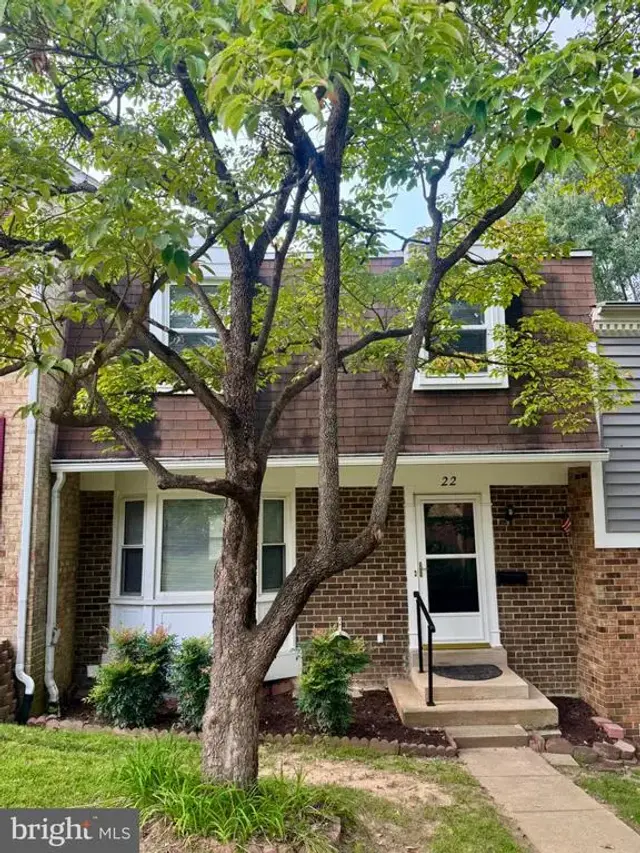 22 Wade Ct, Gaithersburg